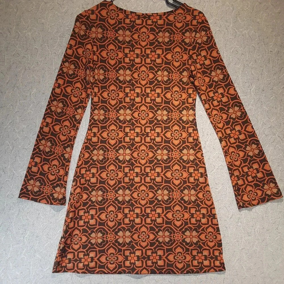 Vintage Streetwear Society  Red, Black & Tan Stretchy Dress Size Small - Picture 6 of 7